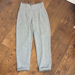 KIT AND ACE Gray Sweatpants Relaxed Fit Joggers size 4 cuff bottom viscose blend